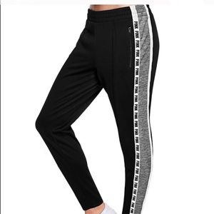 PINK Victoria’s Secret Ultimate Skinny Joggers